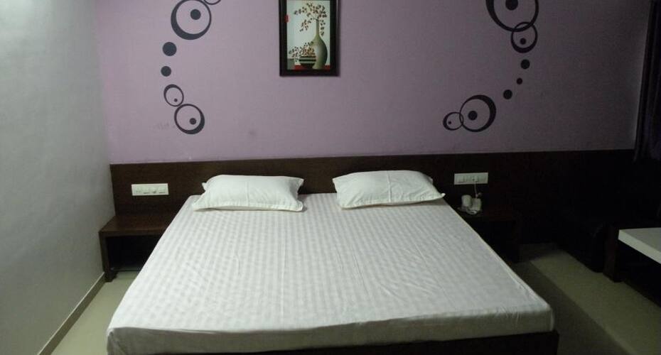 Hotel Prestige, Vadodara 5